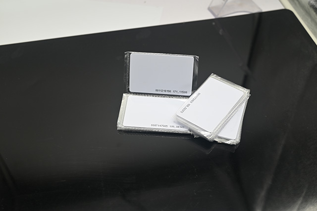 如何利用美發會員卡來留住顧客呢？